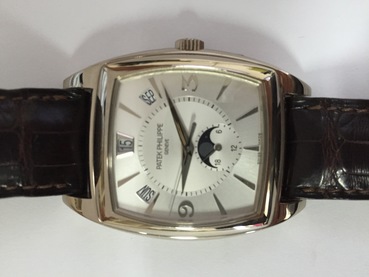PATEK PHILIPPE ANNUAL CALENDAR